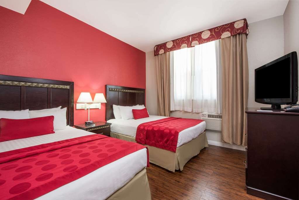 Hotel photo 30 of Ramada by Wyndham San Diego Airport.