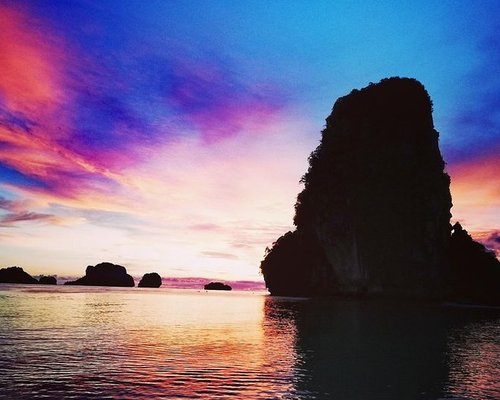 Railay Beach, Thailand: Sunrise & Sunset Perfection ~ LillaGreen