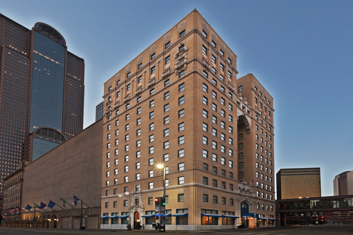 HOTEL INDIGO DALLAS DOWNTOWN, AN IHG HOTEL $121 ($̶1̶6̶1̶) - Updated ...