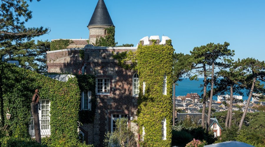 Le Donjon, vue mer