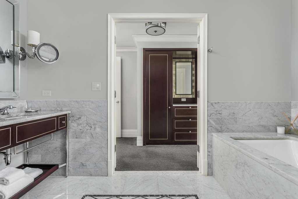 Hotel photo 48 of Waldorf Astoria Chicago.