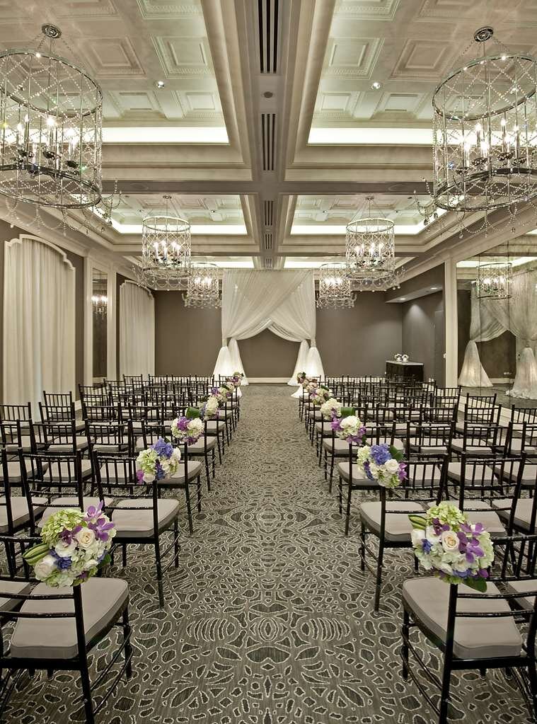 Hotel photo 32 of Waldorf Astoria Chicago.