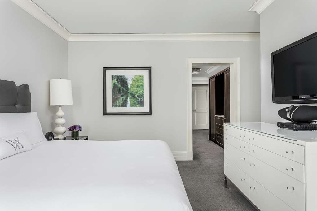 Hotel photo 41 of Waldorf Astoria Chicago.
