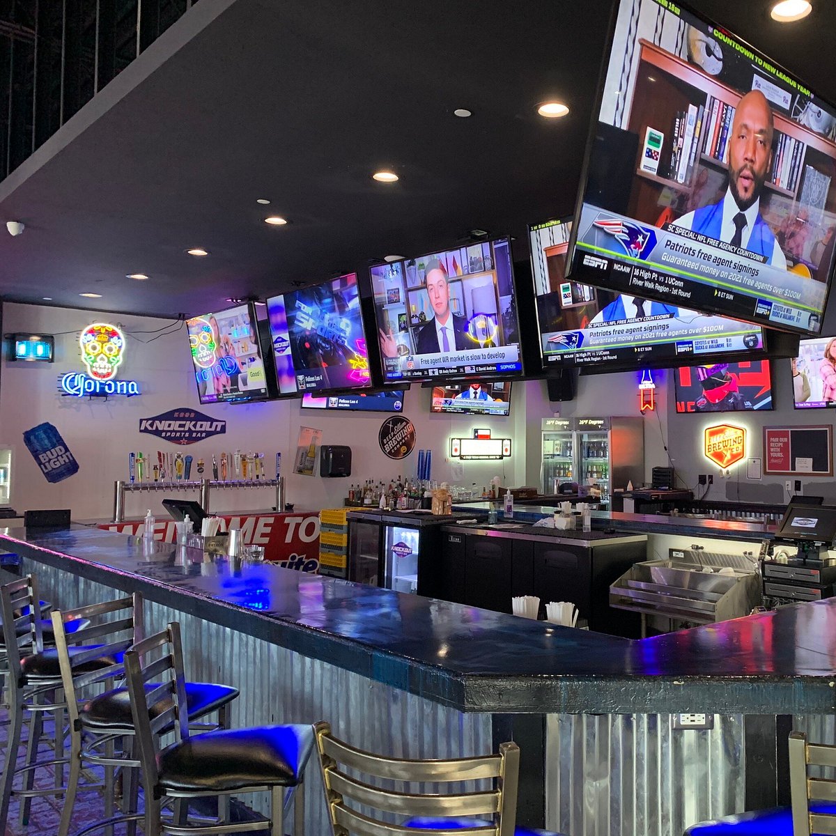 KNOCKOUT SPORTS BAR, Mesquite - Restaurant Reviews, Photos & Phone Number -  Tripadvisor