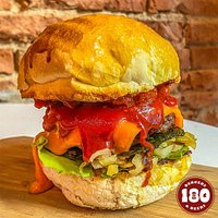 180 GRAMMI DI FELICITÀ 🍔