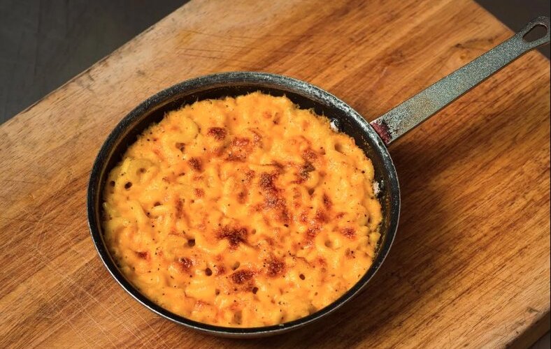 In-a-Minute-Mac-and-Cheese
