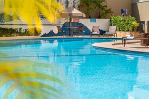 Piscina e praia
