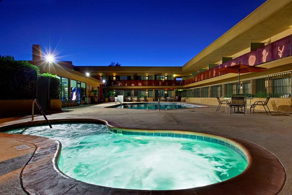 Hotel photo 85 of Best Western Royal Sun Inn & Suites.