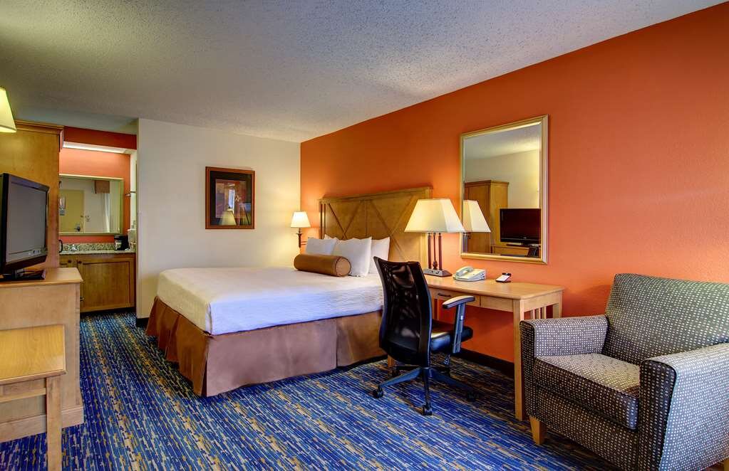Hotel photo 15 of Best Western Dulles Airport Inn.
