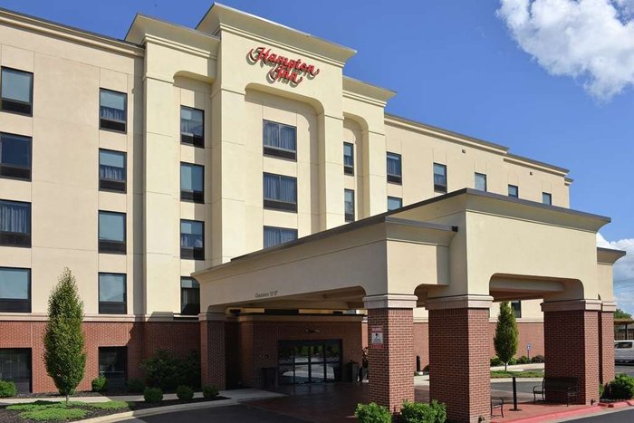 HAMPTON INN SPRINGFIELD-SOUTHEAST - Updated 2022 Prices & Hotel Reviews ...