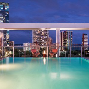 Novotel Miami Brickell in Miami, image may contain: City, Pool, Swimming Pool, Urban