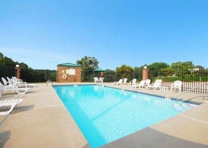 Piscine et plage