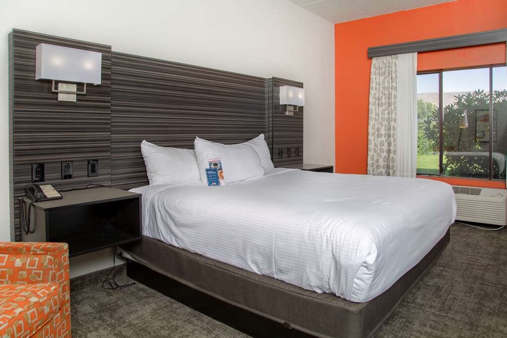 Hotel photo 29 of Hells Canyon Grand Hotel.