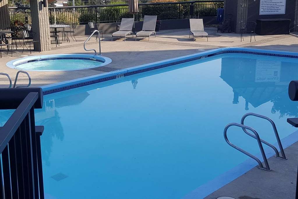 Hells Canyon Grand Hotel Pool Pictures & Reviews - Tripadvisor