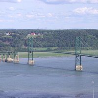 Pont de l'Île d'Orléans vu depuis le site des Chutes Montmorency