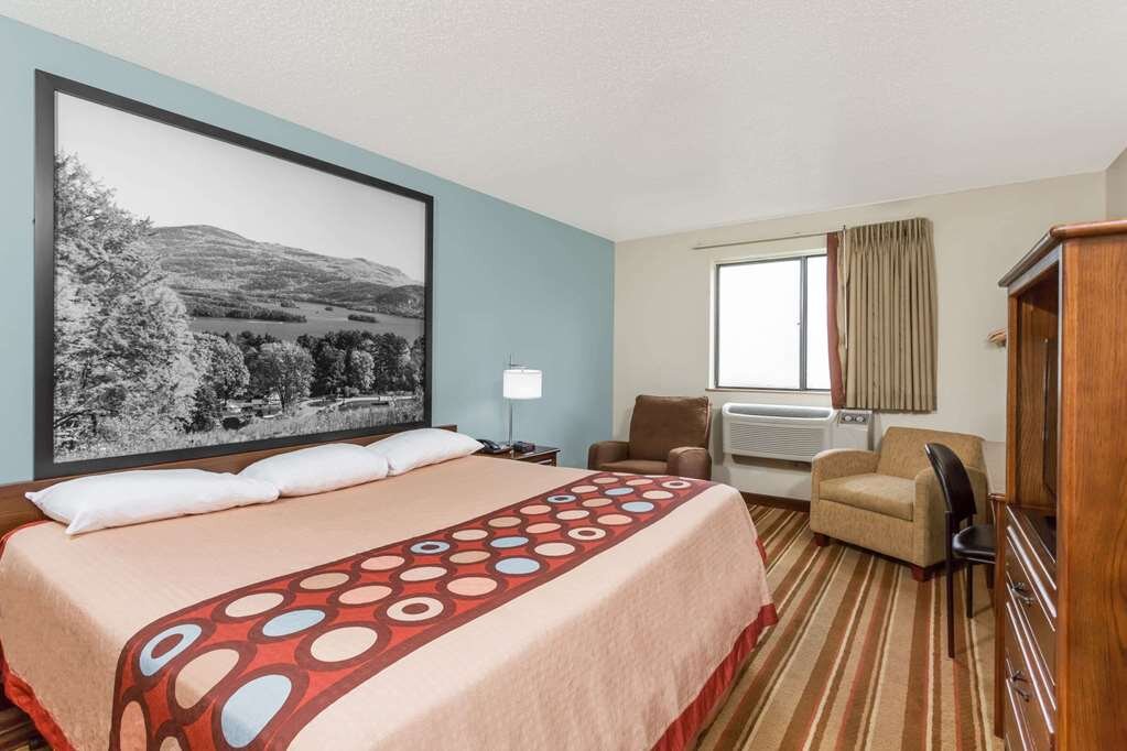 Hotel photo 6 of Super 8 by Wyndham Danville VA.