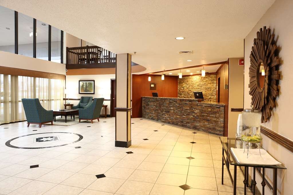 Hotel photo 34 of Best Western Hospitality Hotel & Suites.