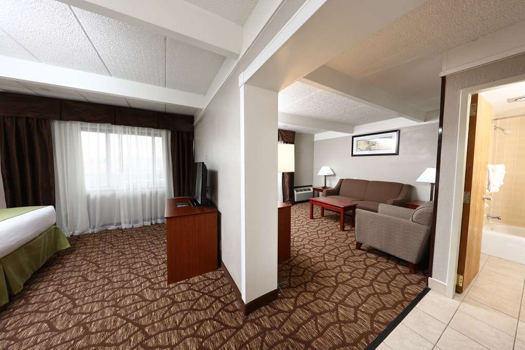 Hotel photo 47 of Best Western Hospitality Hotel & Suites.