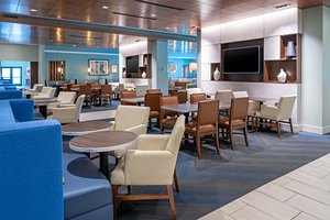 HOLIDAY INN EXPRESS BUILDING 12015 - Prices & Specialty Hotel Reviews (Fort Lee, VA) HOLIDAY INN EXPRESS BUILDING 12015 - Prices & Specialty Hotel Reviews (Fort Lee, VA)