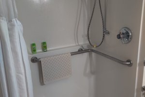 Room & Suite