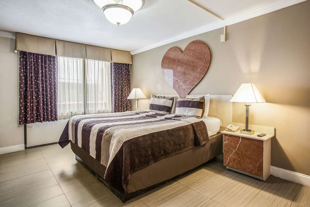Hotel photo 30 of Super 8 by Wyndham Meadowlands.