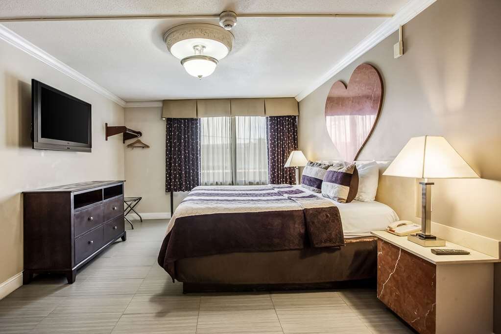 Hotel photo 93 of Super 8 by Wyndham Meadowlands.