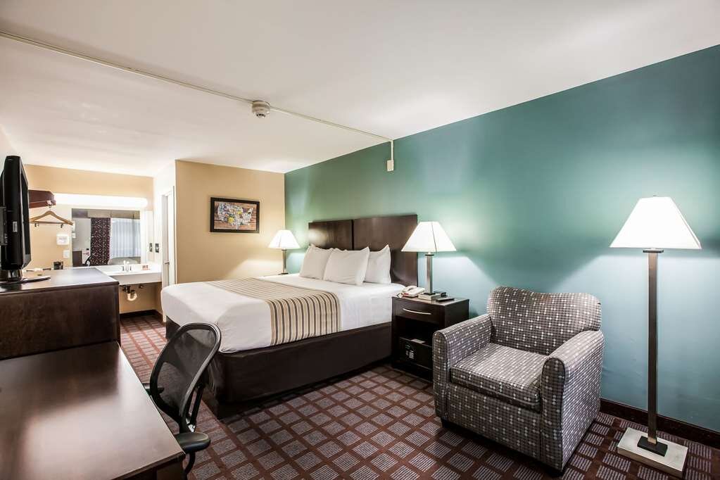 Hotel photo 83 of Super 8 by Wyndham Meadowlands.