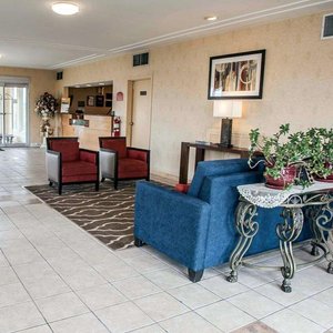 Spacious lobby with sitting area
