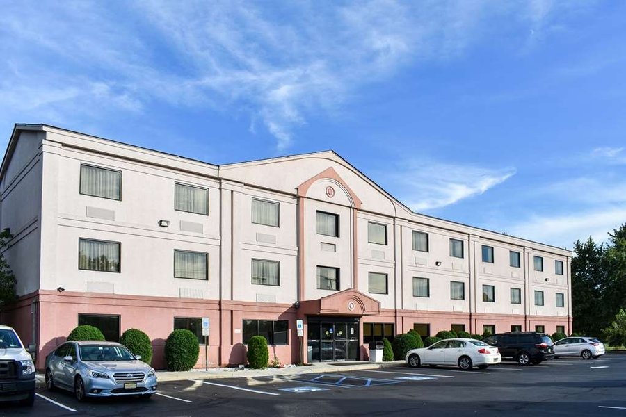 Comfort Inn Bordentown Near Nj Turnpike 1 0 2 Updated 21 Prices Hotel Reviews Tripadvisor