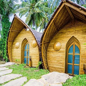 homey bamboo dome house  with new experience with our bathroom
