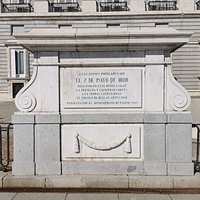 A los Héroes del 2 de mayo de 1808.