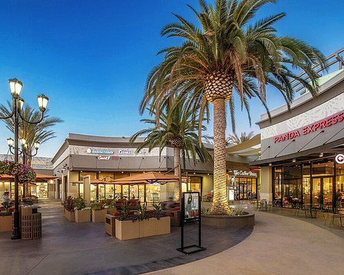 Top 5 Shopping & Malls in Mission Valley / Hotel Circle (San Diego)