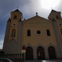 Fachada de la Iglesia de San Lorenzo.