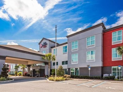 lodging in leesburg florida