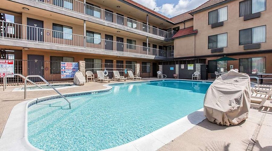 Hotels in Bell Gardens Ca: Discover the Best Stays