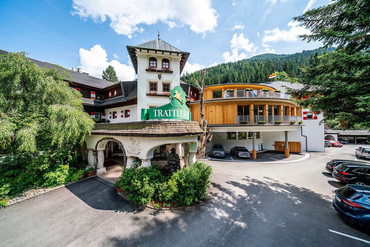 Hotel GUT Trattlerhof &amp; Chalets, Hotel am Reiseziel Bad Kleinkirchheim