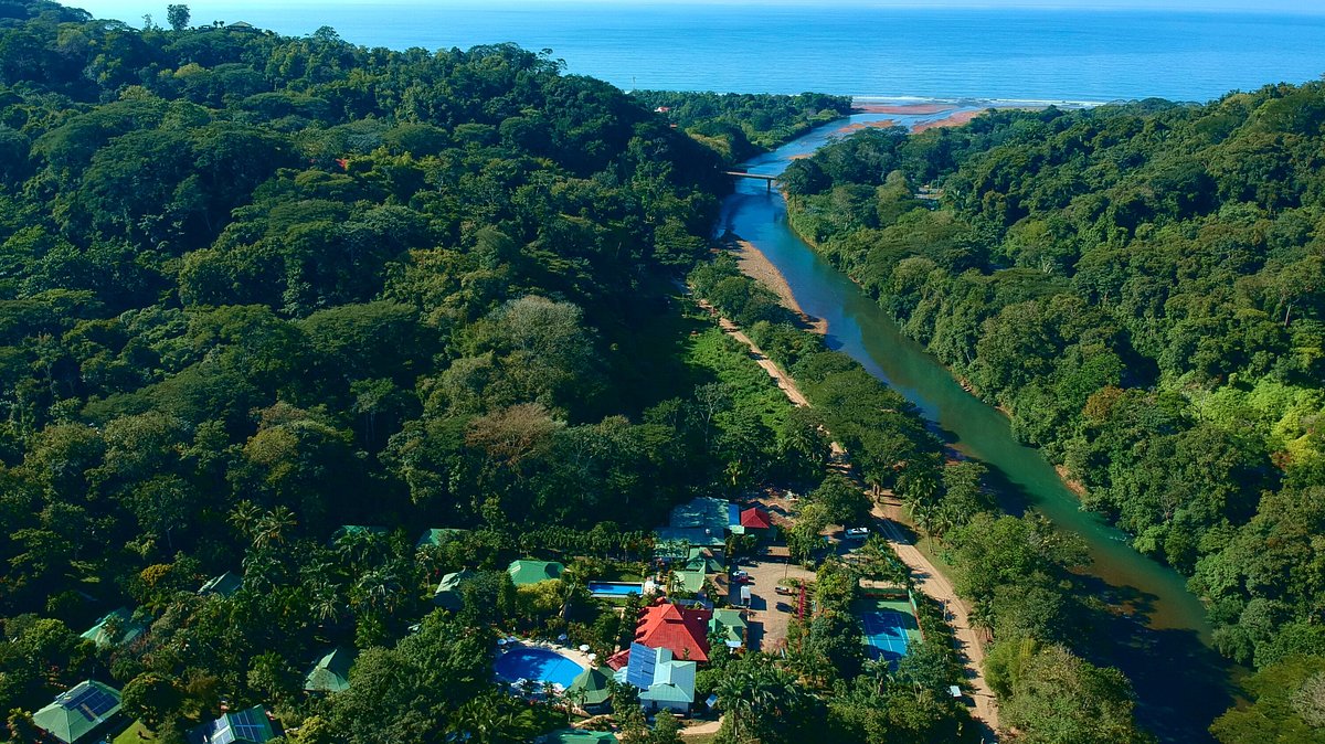 Villas Rio Mar, hotel em Dominical