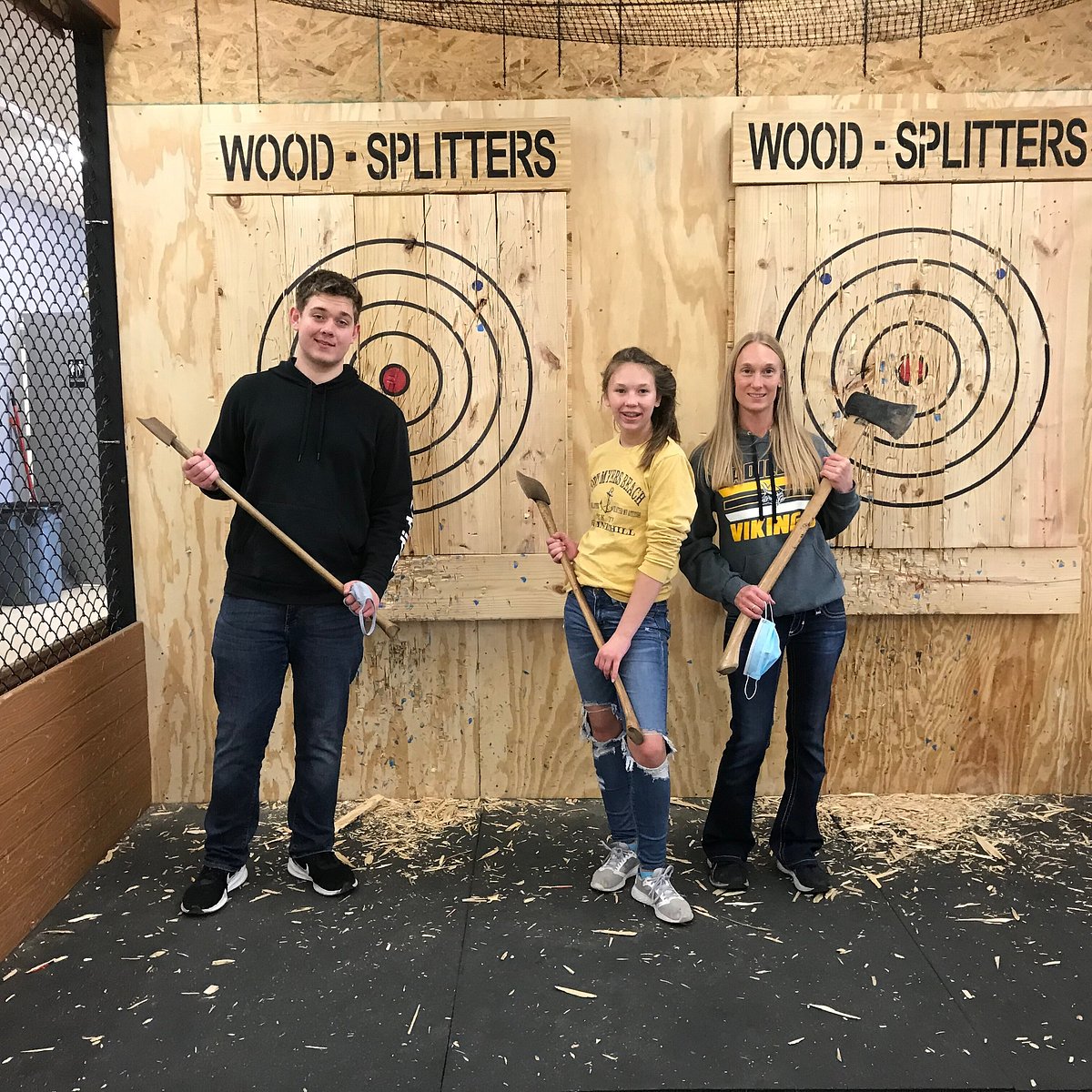 Wood Splitters Axe Throwing 