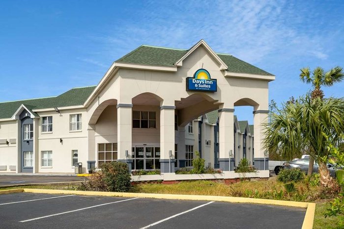 DAYS INN BY WYNDHAM PANAMA CITY - Updated 2024 Prices & Hotel Reviews (FL)