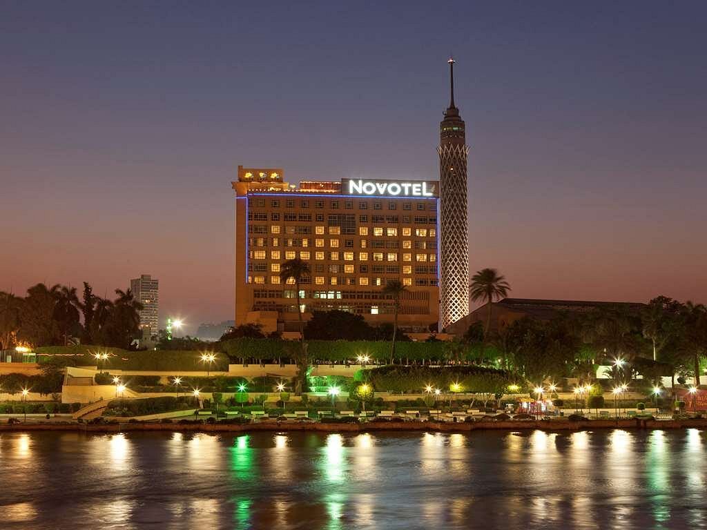Novotel Cairo El Borg, hotel di Giza