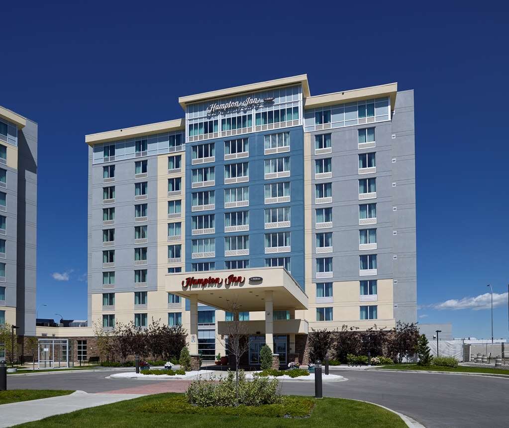 HAMPTON INN BY HILTON CALGARY AIRPORT NORTH Ahora 69 Antes 9 2   Exterior 