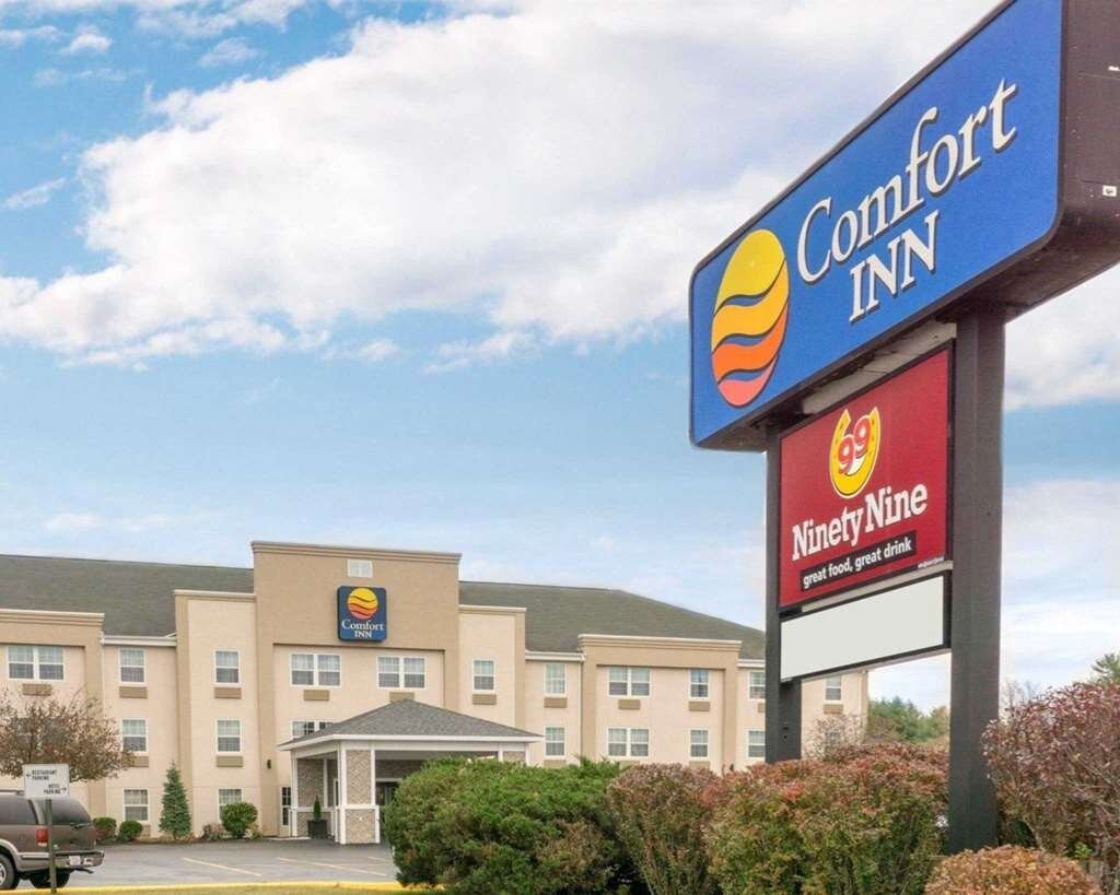 hotels in augusta maine with hot tub