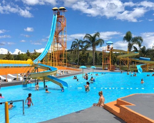 Primeiro grande parque aquático do Acre terá toboáguas radicais, rio lento  e até piscina de ondas