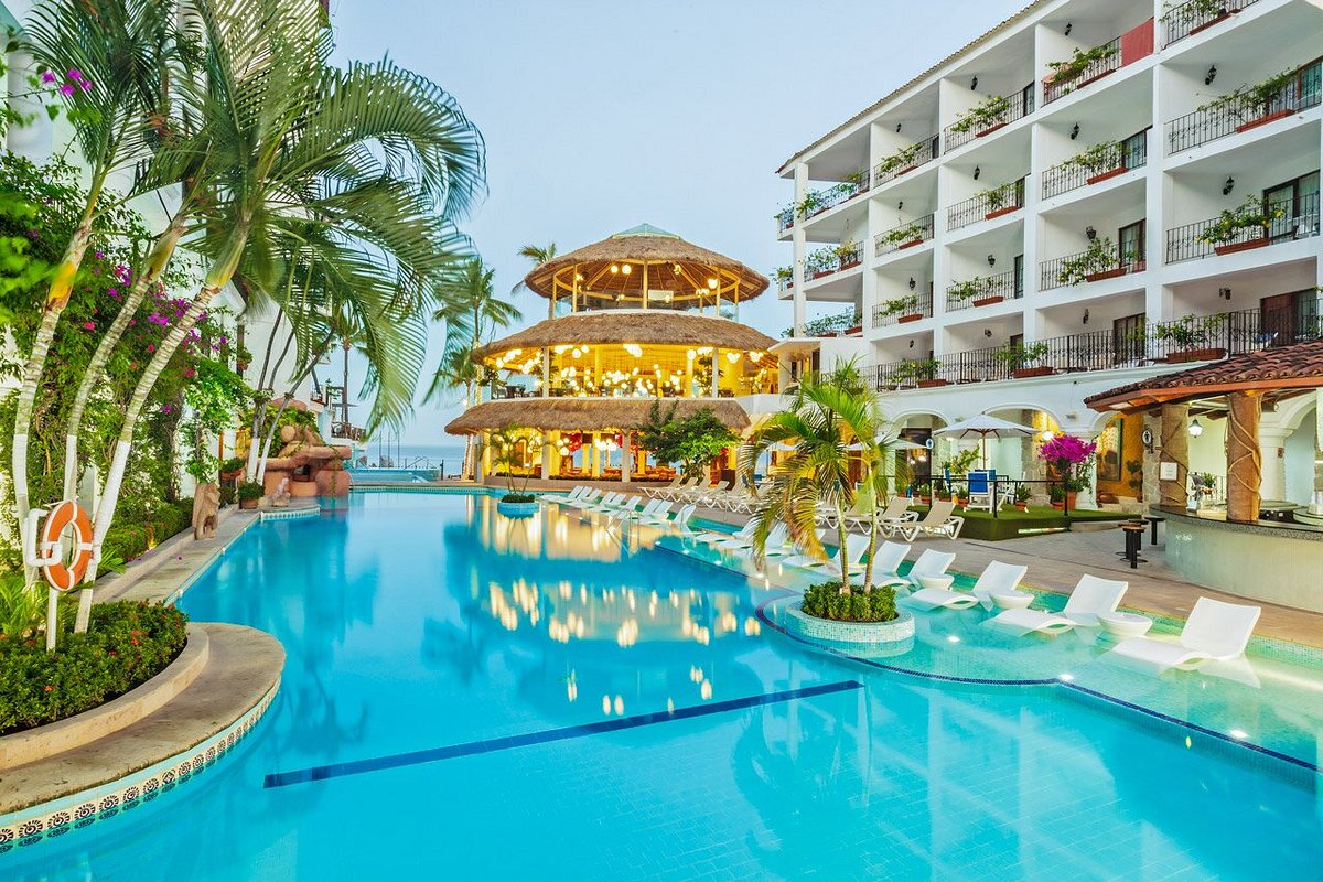 Playa Los Arcos Hotel Beach Resort &amp; Spa โรงแรมใน เปอร์โตวัลลาร์ตา