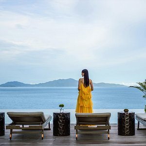 Beauty that captivates.  Stunning view from The Edge infinity pool on the 16th level of Hoiana Hotel & Suites. 