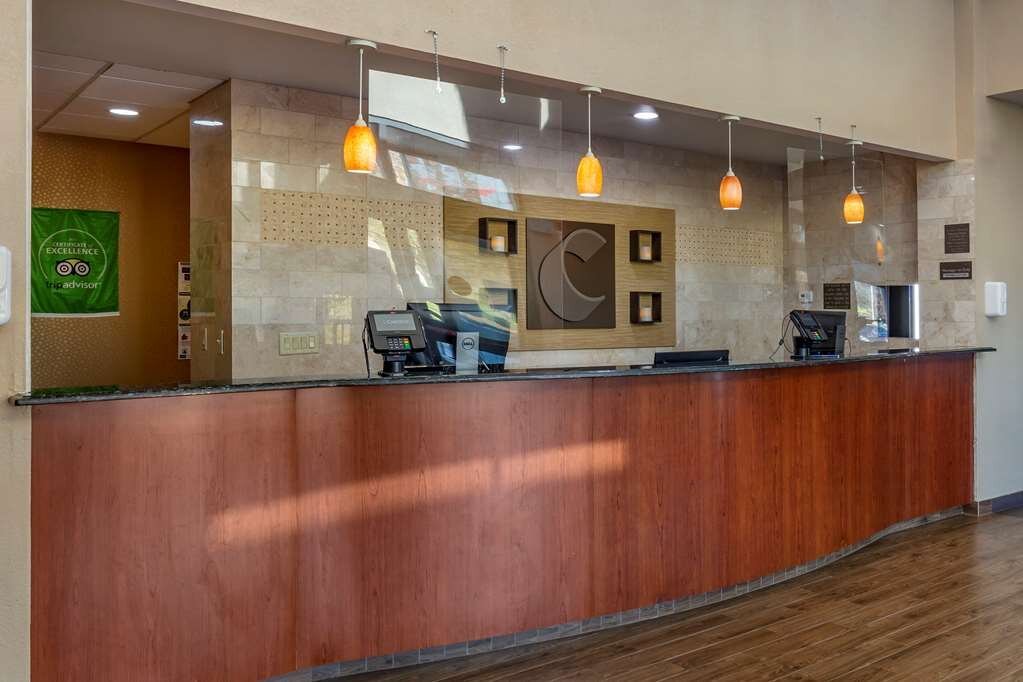 COMFORT INN AT THE PARK - Updated 2024 Prices & Hotel Reviews (Fort ...