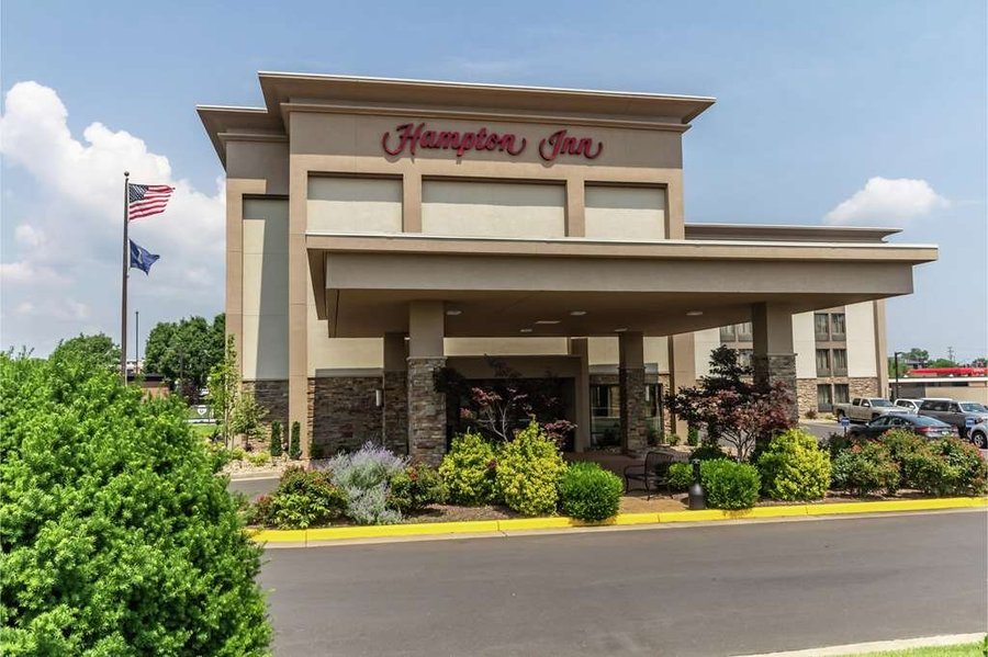 Hampton Inn Winchester University Mall Area 110 1 4 8 Updated 21 Prices Hotel Reviews Va Tripadvisor