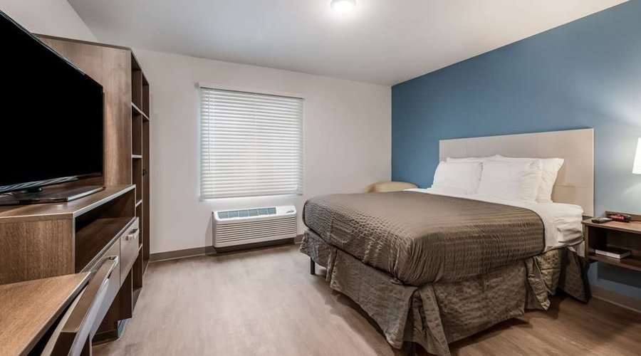 Guest room with flat-screen television