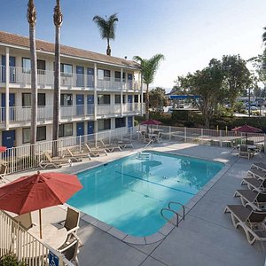 Motel Santa Barbra North Pool