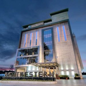 Best Western® Summerlea